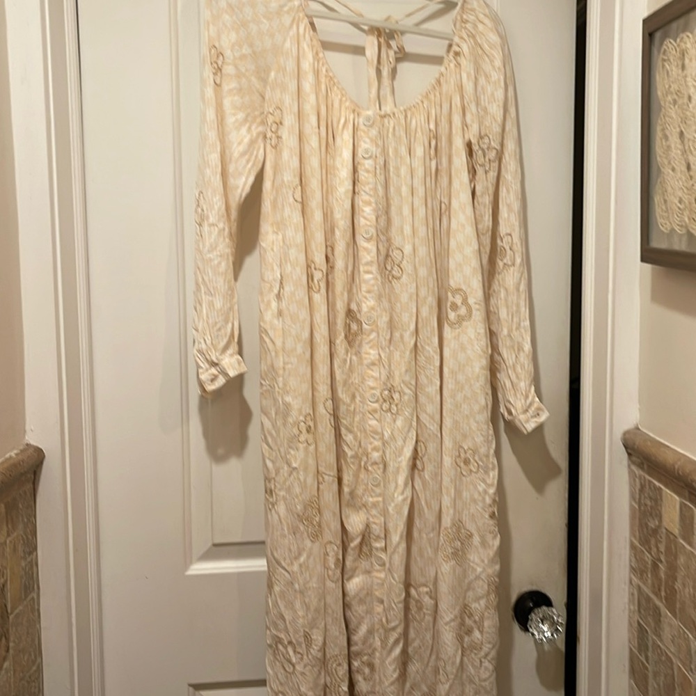BEAUTIFUL Urban Outfitters Boho Vienna Dress
